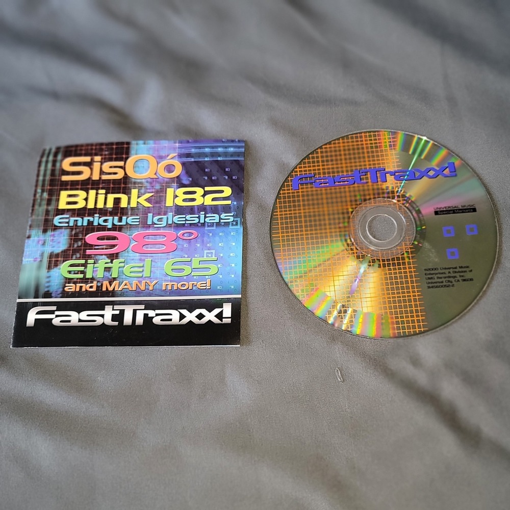 Fast Traxx! 90's CD Various Artists SisQo, Blink 182, Hoku, Eiffel 65 NO CASE